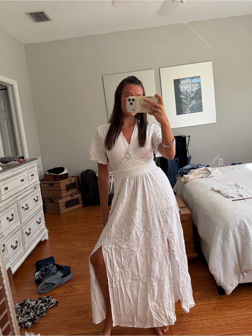 Elegant White V-Neck Short Sleeve Maxi Dress with Side Slit